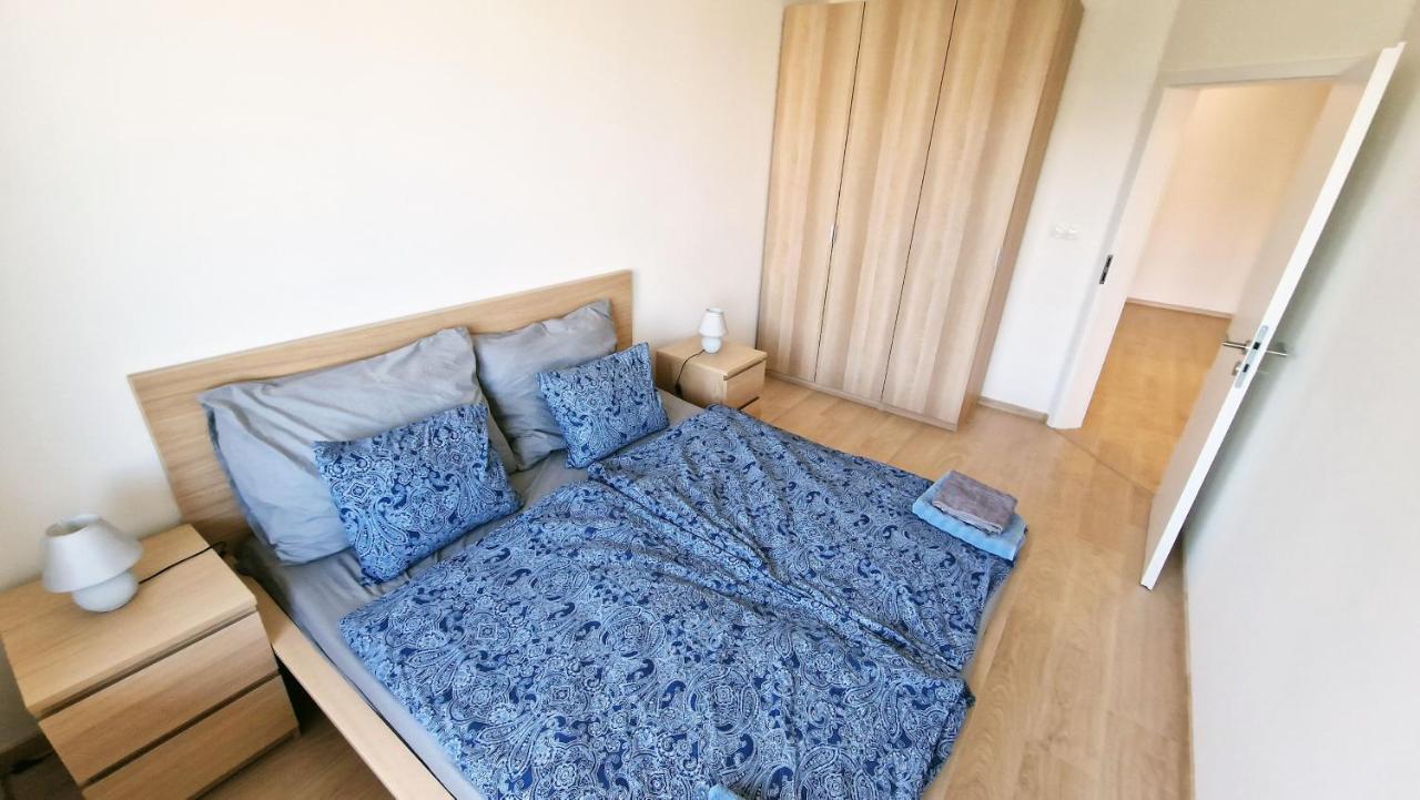 Luxo 2 Room Apartments By Bratislavatrip Ngoại thất bức ảnh