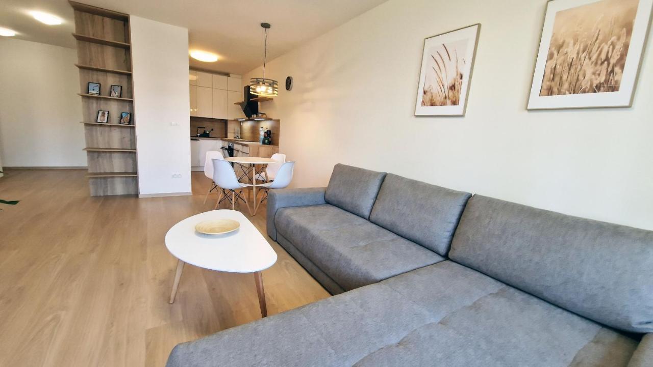 Luxo 2 Room Apartments By Bratislavatrip Ngoại thất bức ảnh