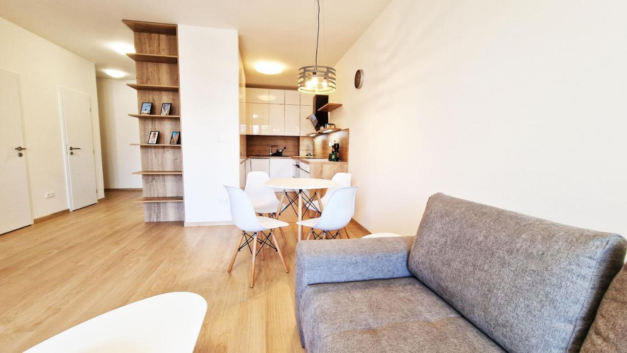 Luxo 2 Room Apartments By Bratislavatrip Ngoại thất bức ảnh
