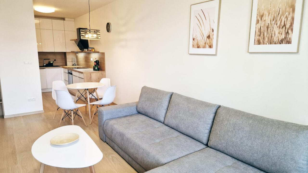Luxo 2 Room Apartments By Bratislavatrip Ngoại thất bức ảnh